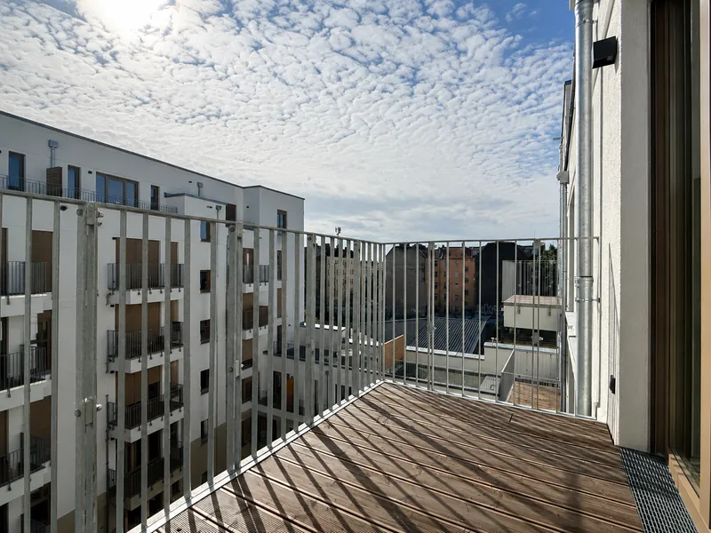 Moderne 2 Zimmer Wohnung mit Balkon in Prenzlauer Berg — photo 1